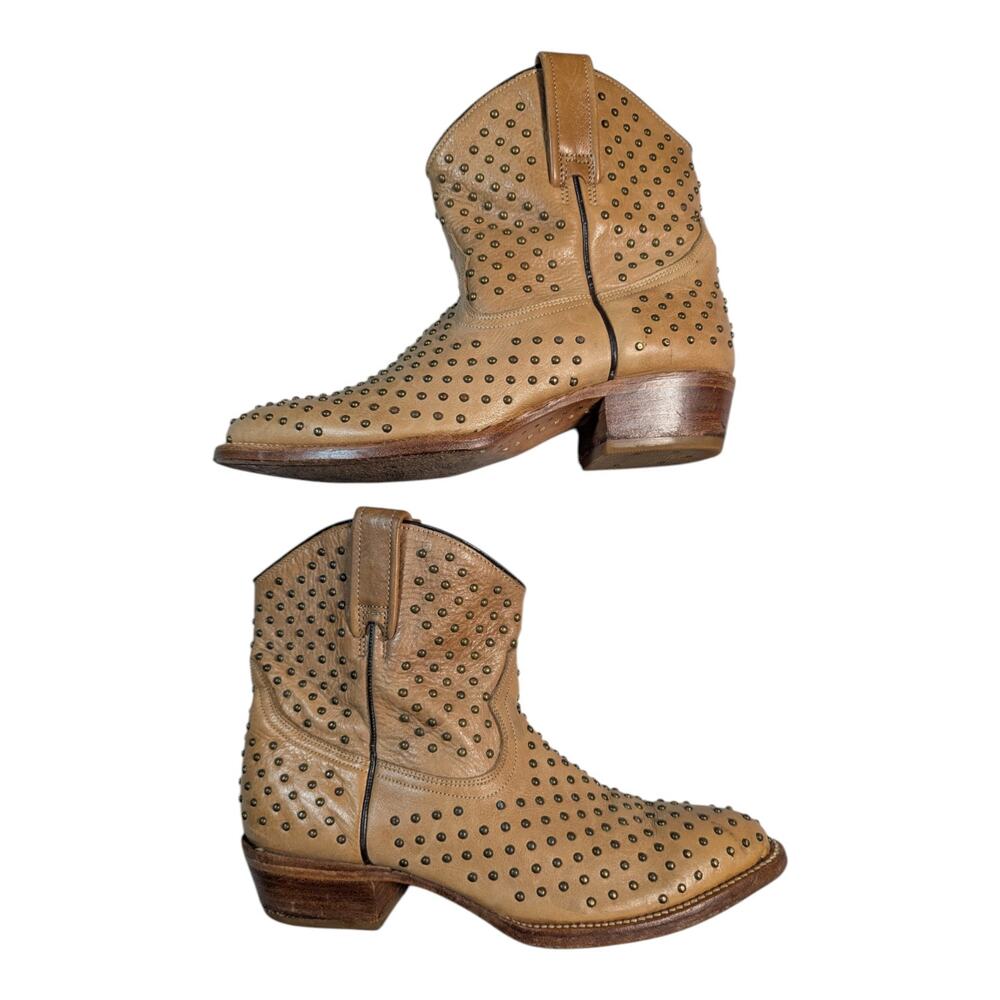 Matisse Faithful Camel Tan Leather Brass Studded Western Ankle Boots Sz 9